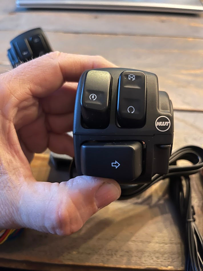 X3.HD included with Harley Davidson switchgear